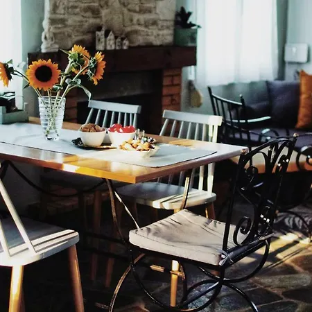 Feriehus Elia's House Traditional & Cozy By 8essentially Kalyves